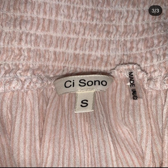 Striped Off-Shoulder Top - Picture 3 of 3